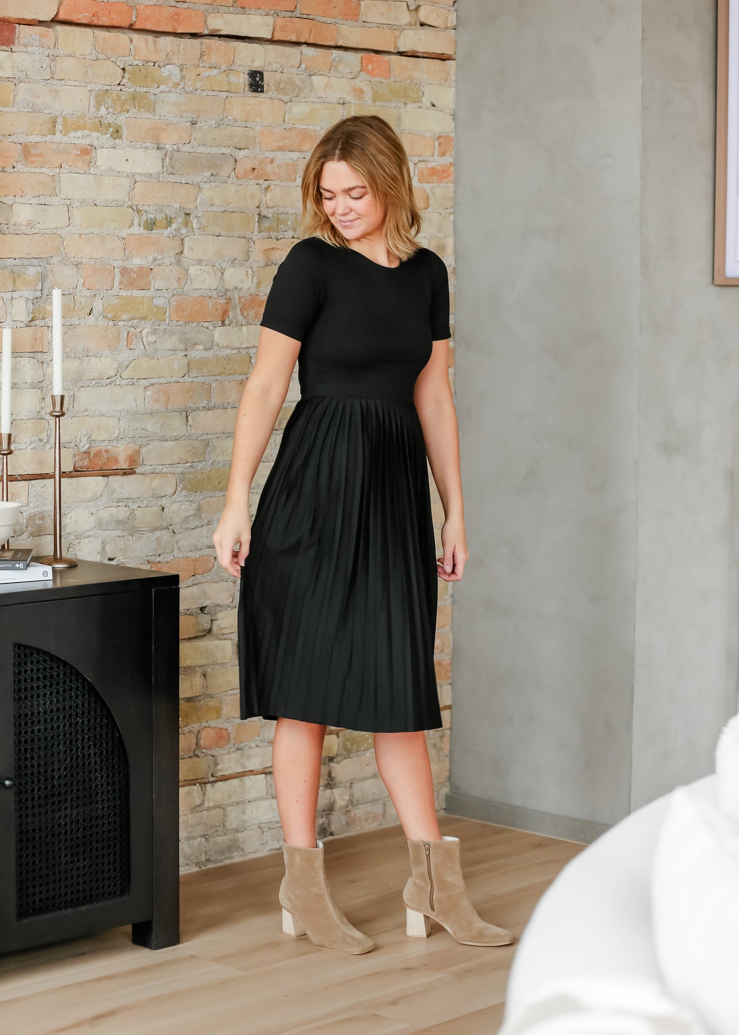 Emersyn Pleated Midi Dress