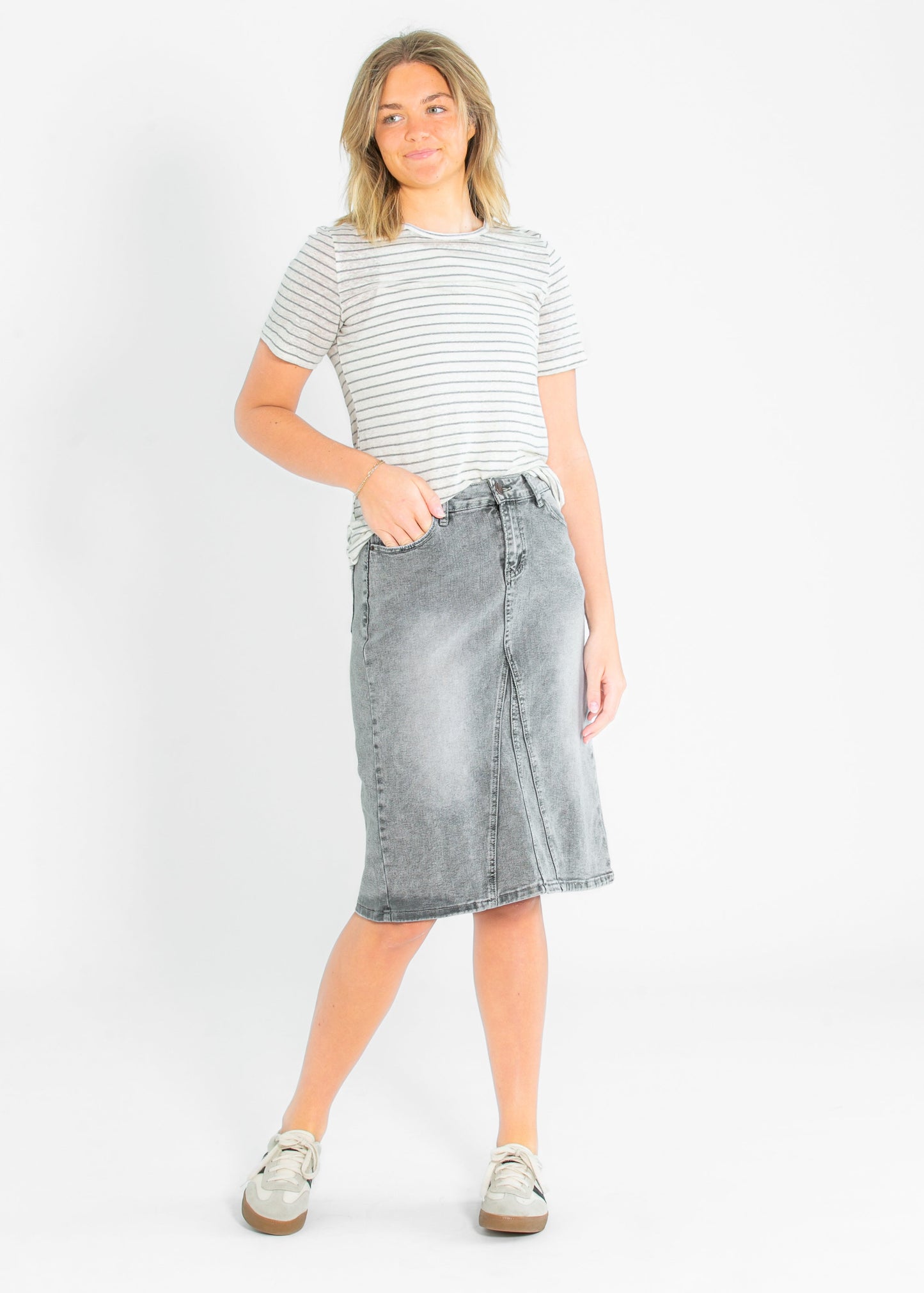 Essential Linen Short Sleeve Tee