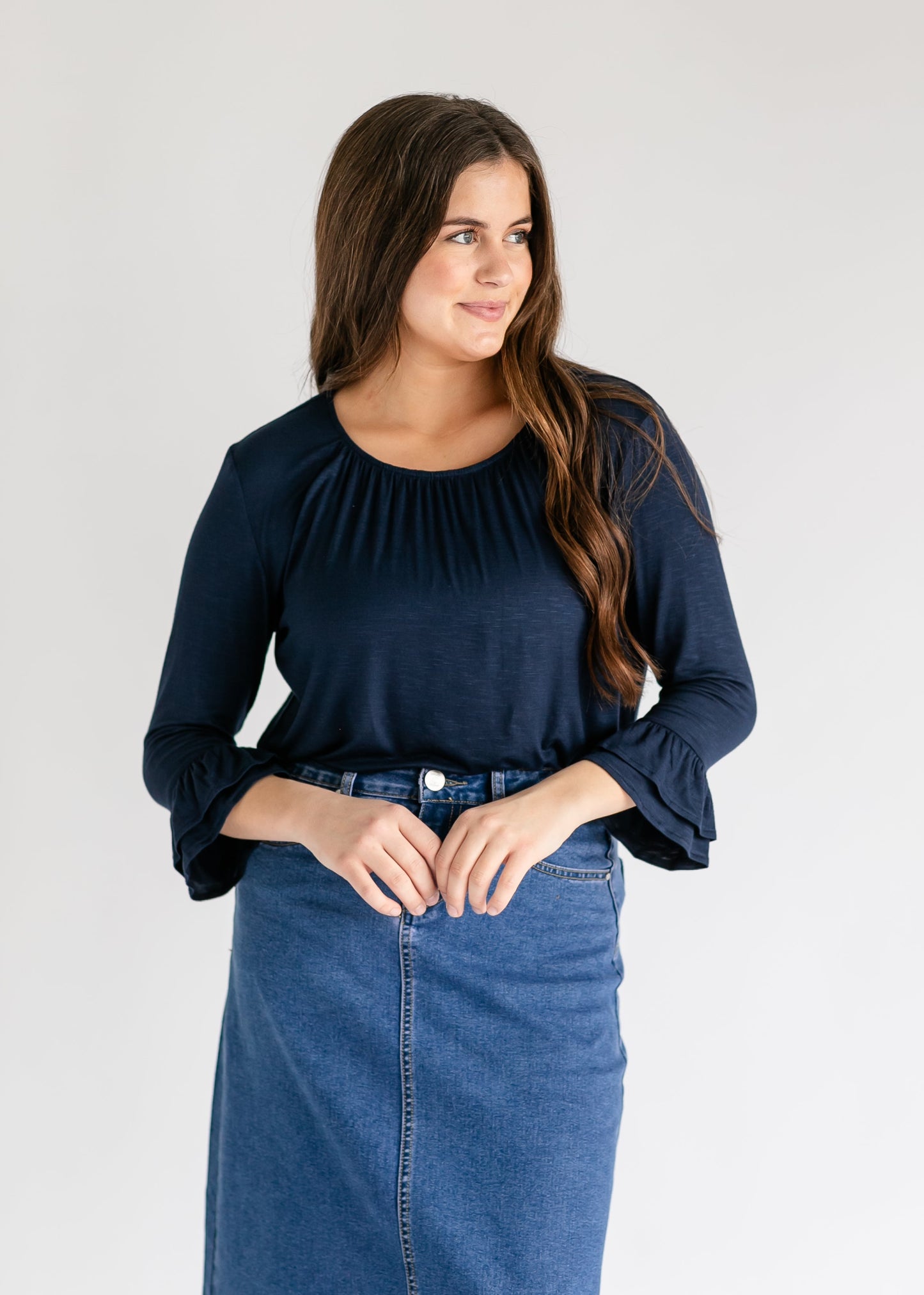 Essential Ruffled 3/4 Sleeve Top
